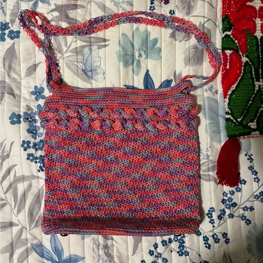 Crochet ๐งถ bundle purses - Picture 4 of 8